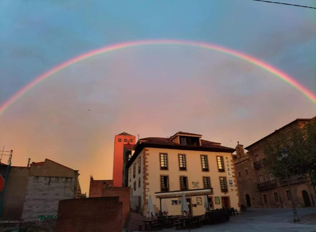 Les Casetes De San Lorenzo Gijón Zewnętrze zdjęcie